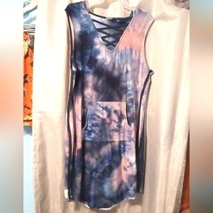 Tie-dye hooded dress